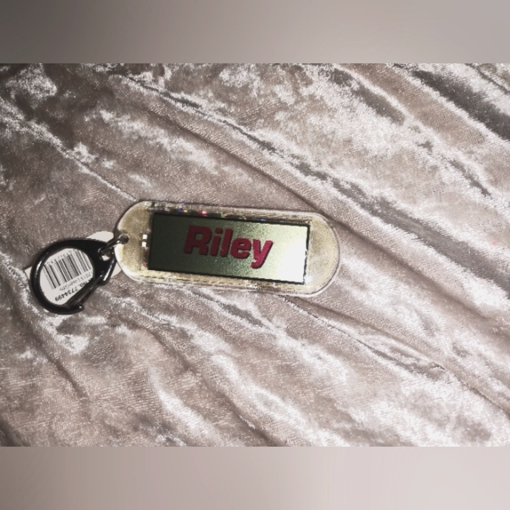 Riley keychain - Picture 4 of 8